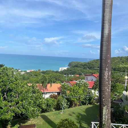 Attractive 2-Bed Apartment Stunning Sea View Dickenson Bay Екстериор снимка